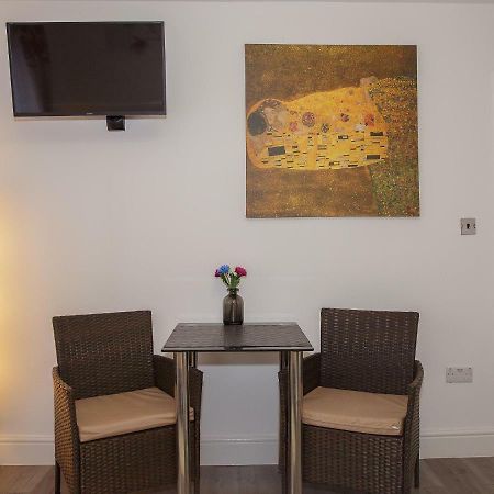 Gooseacre Rooms Harrow Exterior foto